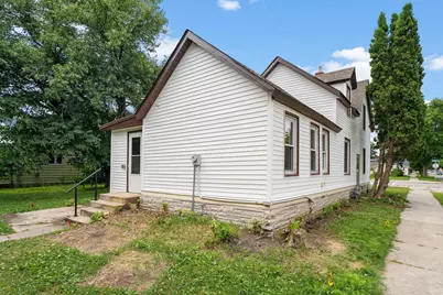 205 Adams Street SE, Hutchinson, MN 55350 - Photo 25