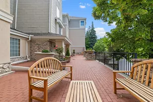 11460 Fairfield Rd W, Minnetonka, MN 55305 - Photo 23