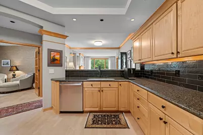 11460 Fairfield Road W #103, Minnetonka, MN 55305 - Photo 7
