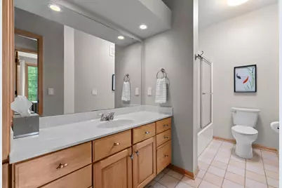 11460 Fairfield Road W #103, Minnetonka, MN 55305 - Photo 21