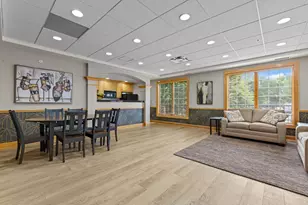 11460 Fairfield Rd W, Minnetonka, MN 55305 - Photo 25