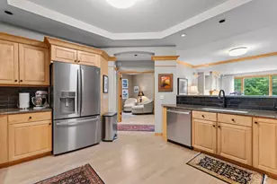 11460 Fairfield Rd W, Minnetonka, MN 55305 - Photo 3