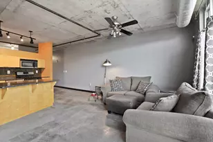 730 N 4th St, Minneapolis, MN 55401 - Photo 9