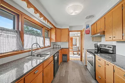 300 5th Street NE, Montgomery, MN 56069 - Photo 3