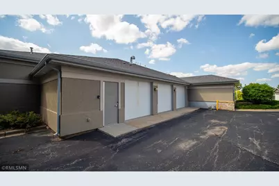 3416 Lakeridge Place NW, Rochester, MN 55901 - Photo 15