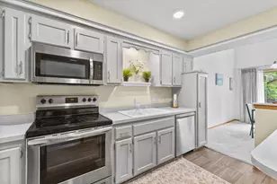 5662 Royal Oaks Dr, Shoreview, MN 55126 - Photo 13