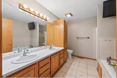 1819 9th Avenue SE, Forest Lake, MN 55025 - Photo 15