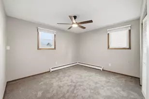 938 Pierce St S, Shakopee, MN 55379 - Photo 9