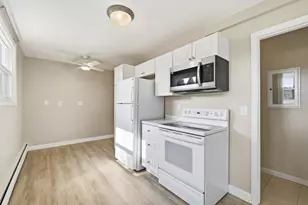 938 Pierce St S, Shakopee, MN 55379 - Photo 5