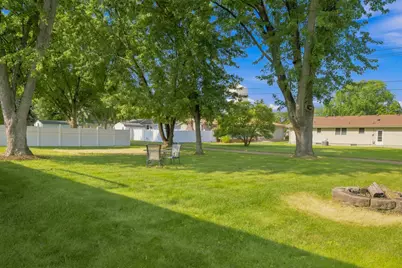 938 Pierce Street S, Shakopee, MN 55379 - Photo 21