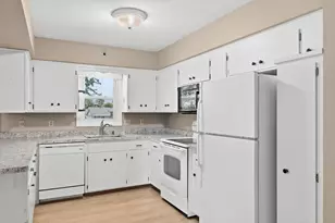 938 Pierce St S, Shakopee, MN 55379 - Photo 15