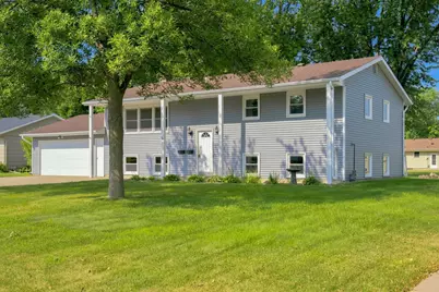 938 Pierce Street S, Shakopee, MN 55379 - Photo 3