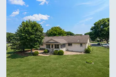 1150 Menke Circle, Shakopee, MN 55379 - Photo 5