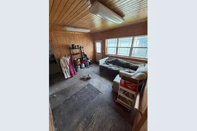 805 Elm Avenue S, Hallock, MN 56728 - Photo 23