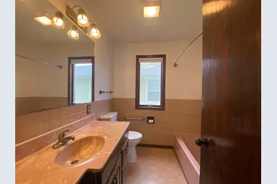 1821 Grandview Avenue, Red Wing, MN 55066 - Photo 5
