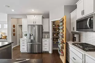 6911 Alvarado Ln N, Maple Grove, MN 55311 - Photo 25
