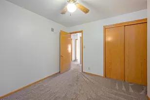 512 S Orient St, Fairmont, MN 56031 - Photo 15