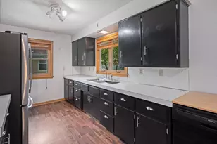 512 S Orient St, Fairmont, MN 56031 - Photo 9