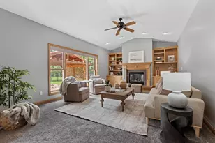 5005 Scenic Oak Dr SW, Rochester, MN 55902 - Photo 17