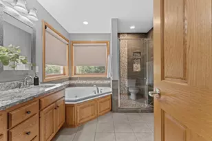 5005 Scenic Oak Dr SW, Rochester, MN 55902 - Photo 29