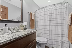 5005 Scenic Oak Dr SW, Rochester, MN 55902 - Photo 49