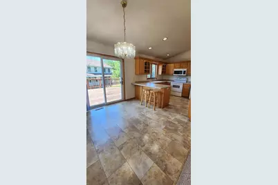4608 Canterbury Court NW, Rochester, MN 55901 - Photo 5