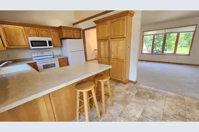 4608 Canterbury Court NW, Rochester, MN 55901 - Photo 7