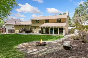 18677 Ponderosa Ct, Eden Prairie, MN 55347 - Photo 7