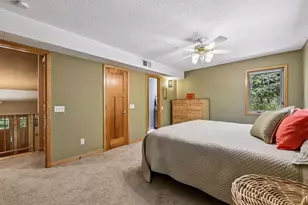 18677 Ponderosa Ct, Eden Prairie, MN 55347 - Photo 33