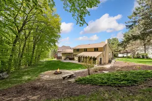 18677 Ponderosa Ct, Eden Prairie, MN 55347 - Photo 9