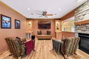 18677 Ponderosa Ct, Eden Prairie, MN 55347 - Photo 17