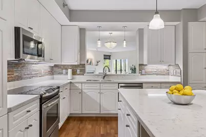 7400 Edinborough Way #5204, Edina, MN 55435 - Photo 5