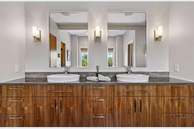 3649 Lerive Way, Chaska, MN 55318 - Photo 45