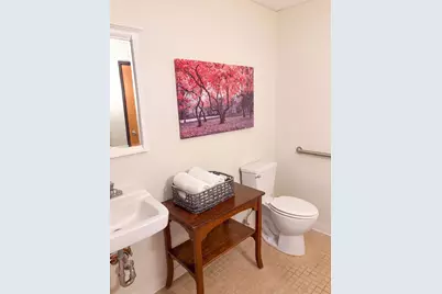 303 22nd Avenue W #104, Alexandria, MN 56308 - Photo 5