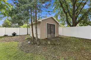 443 Cord Cir, New Brighton, MN 55112 - Photo 37