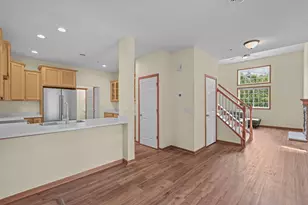 9124 Fox Ct, Victoria, MN 55386 - Photo 5