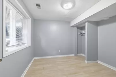 2613 Emerson Avenue N, Minneapolis, MN 55411 - Photo 13