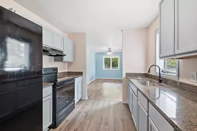 2613 Emerson Avenue N, Minneapolis, MN 55411 - Photo 11