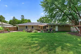 4616 Nord Dr, Bloomington, MN 55437 - Photo 25