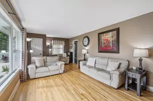 4616 Nord Dr, Bloomington, MN 55437 - Photo 3