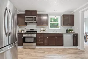 420 Oak St, Hudson, WI 54016 - Photo 13