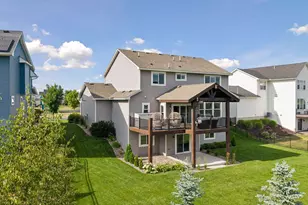 3212 Linden Ln N, Lake Elmo, MN 55042 - Photo 3