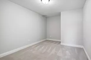 7495 Laurel Point, Golden Valley, MN 55426 - Photo 51