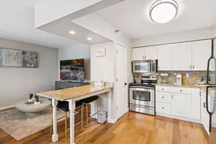 78 10th St E, Saint Paul, MN 55101 - Photo 11