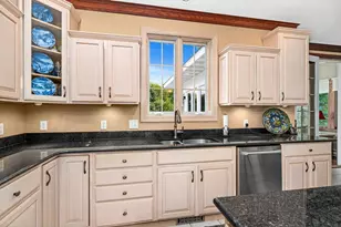 2827 Parkwood Ln, Duluth, MN 55811 - Photo 9