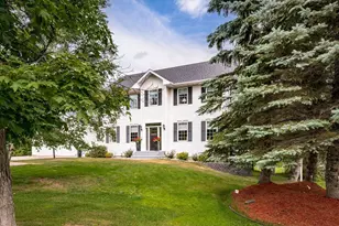 2827 Parkwood Ln, Duluth, MN 55811 - Photo 3