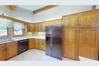 2017 Highland Avenue, Albert Lea, MN 56007 - Photo 5