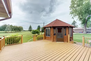 2017 Highland Ave, Albert Lea, MN 56007 - Photo 31