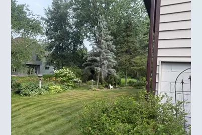 4657 Kent Street, Shoreview, MN 55126 - Photo 3