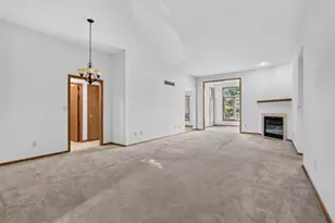 5216 Gemstone Ln NW, Rochester, MN 55901 - Photo 5
